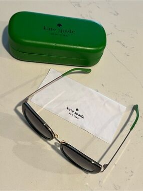 Kate Spade Outlet Magnolia Black Sunglasses with Green Case